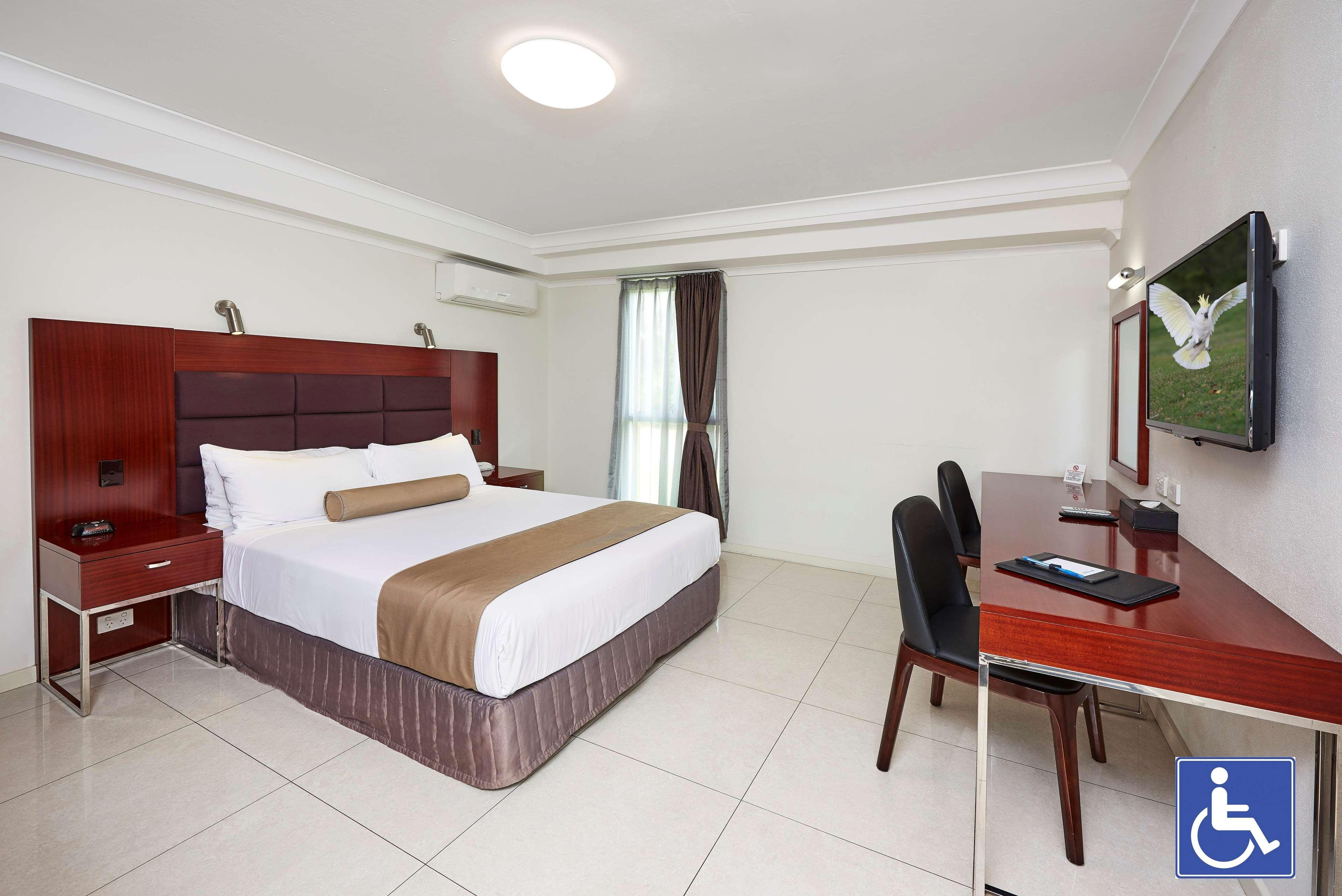 Best Western Casula Motor Inn Zewnętrze zdjęcie