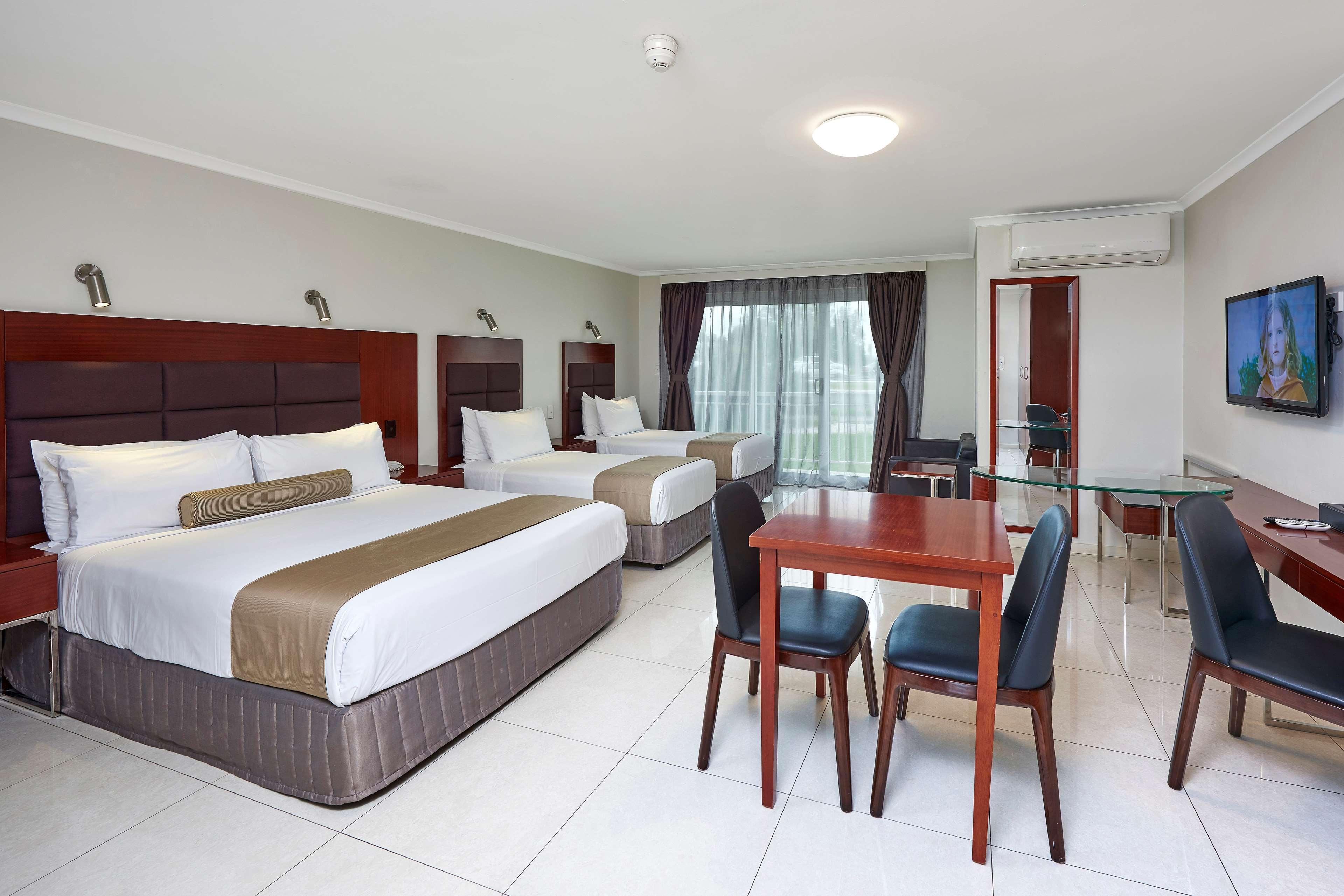 Best Western Casula Motor Inn Zewnętrze zdjęcie